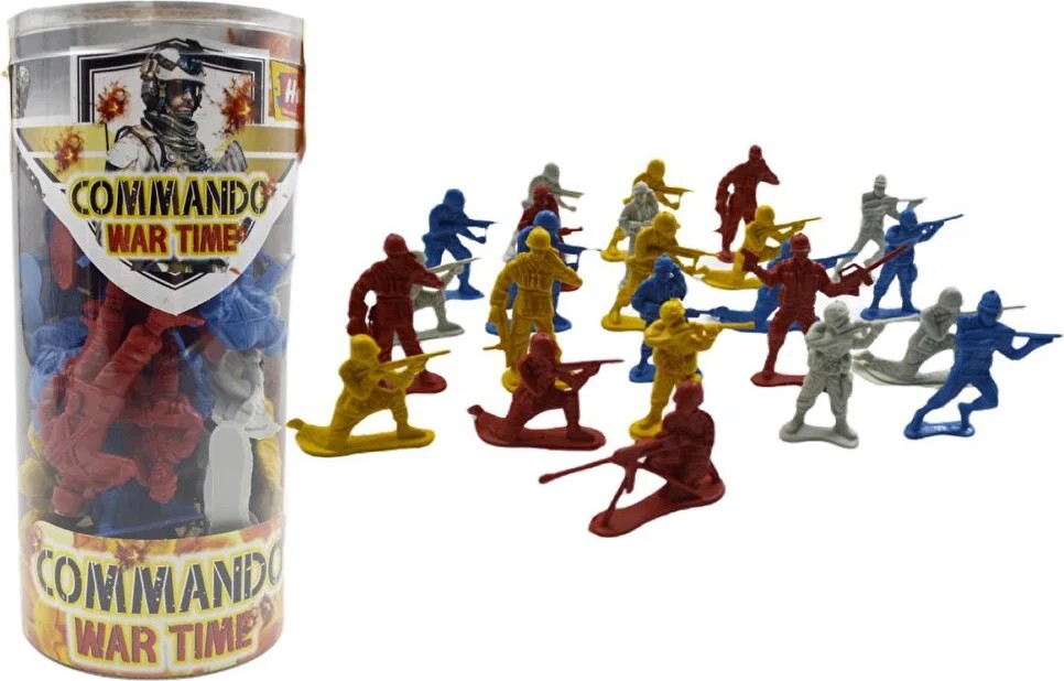 Military soldiers plastic figurines