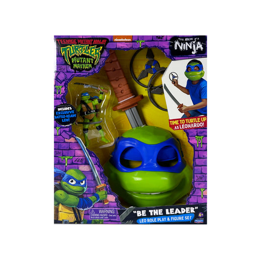 Ninja Turtles dress up with action figurine