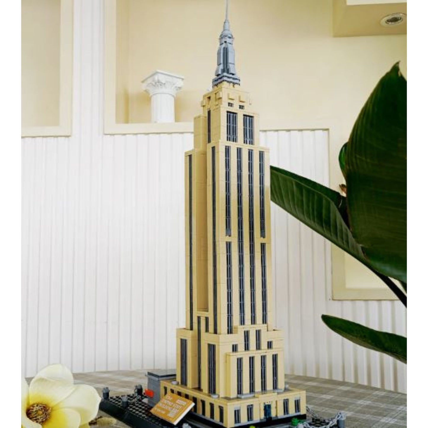 Empire State Building Kit - 1995 Pieces