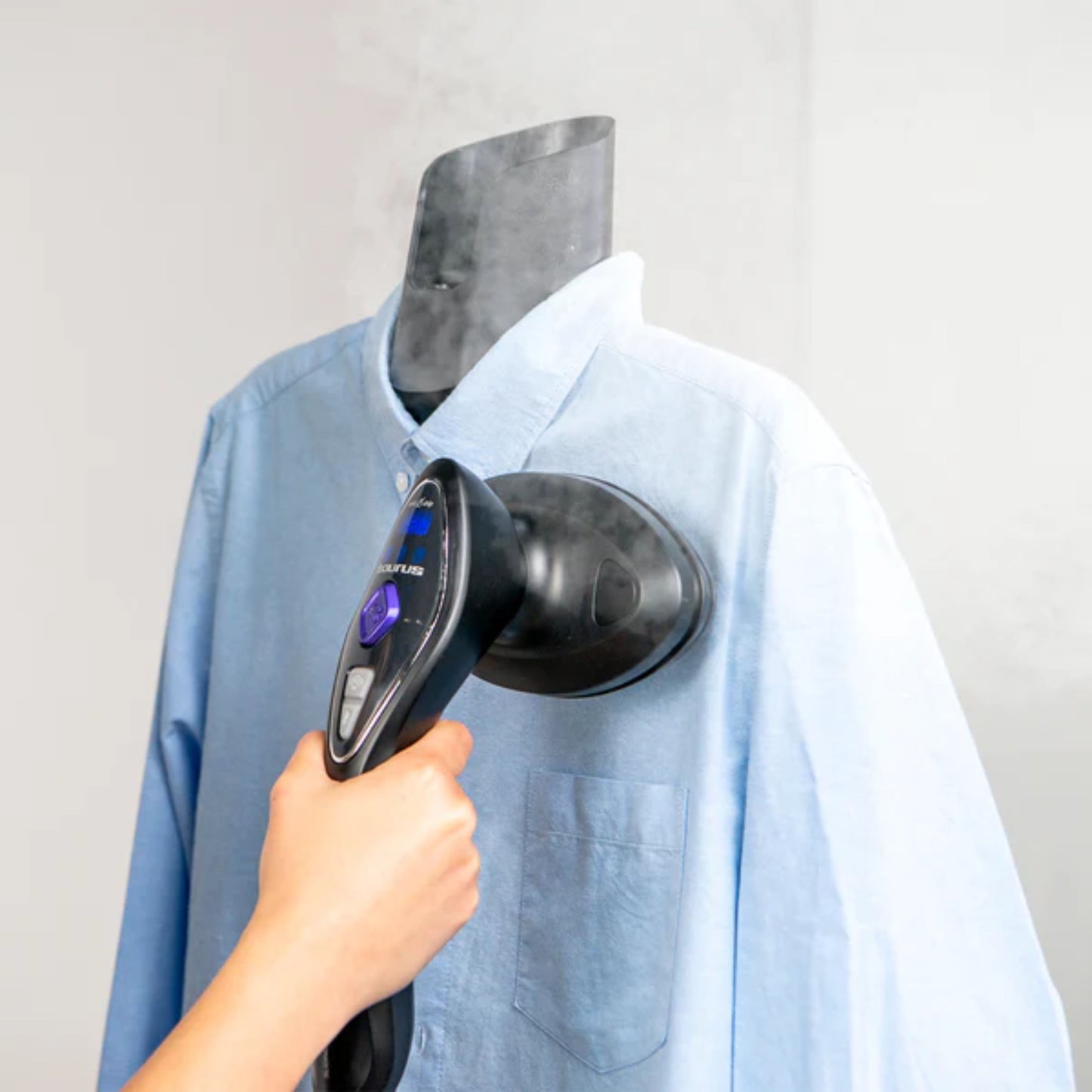 Taurus Garment Steamer Multi-position table 2500W