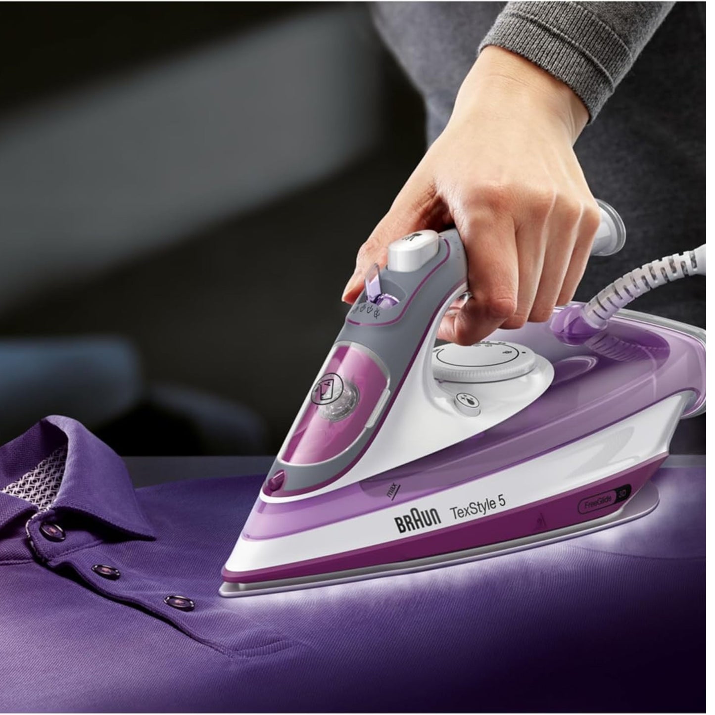 Braun Household TexStyle 5 Pro 2700W Steam Iron I - Iron with Freeglide 3D Ironing Sole, Vertical Steam, 2700 Watt, Violet,