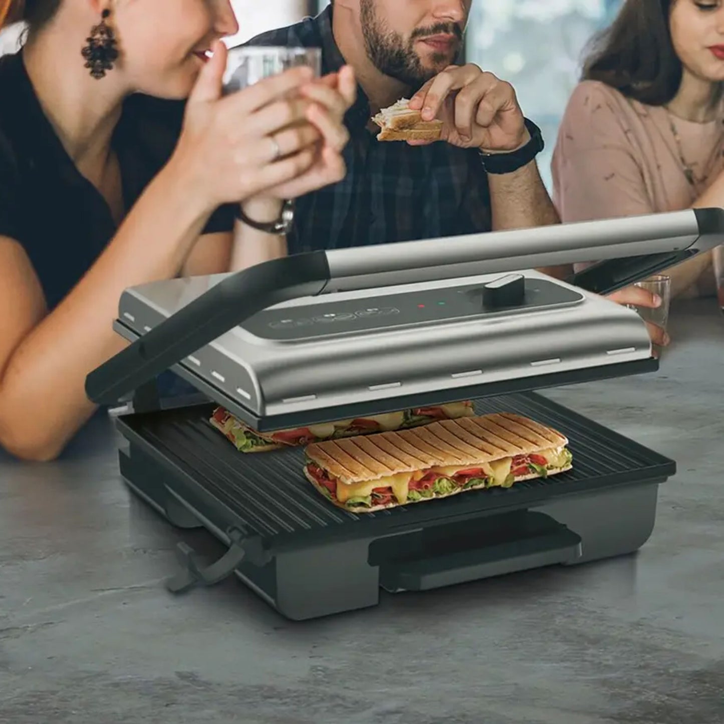 Tefal Serie G05-M Contact Grill  Silver - 2000W