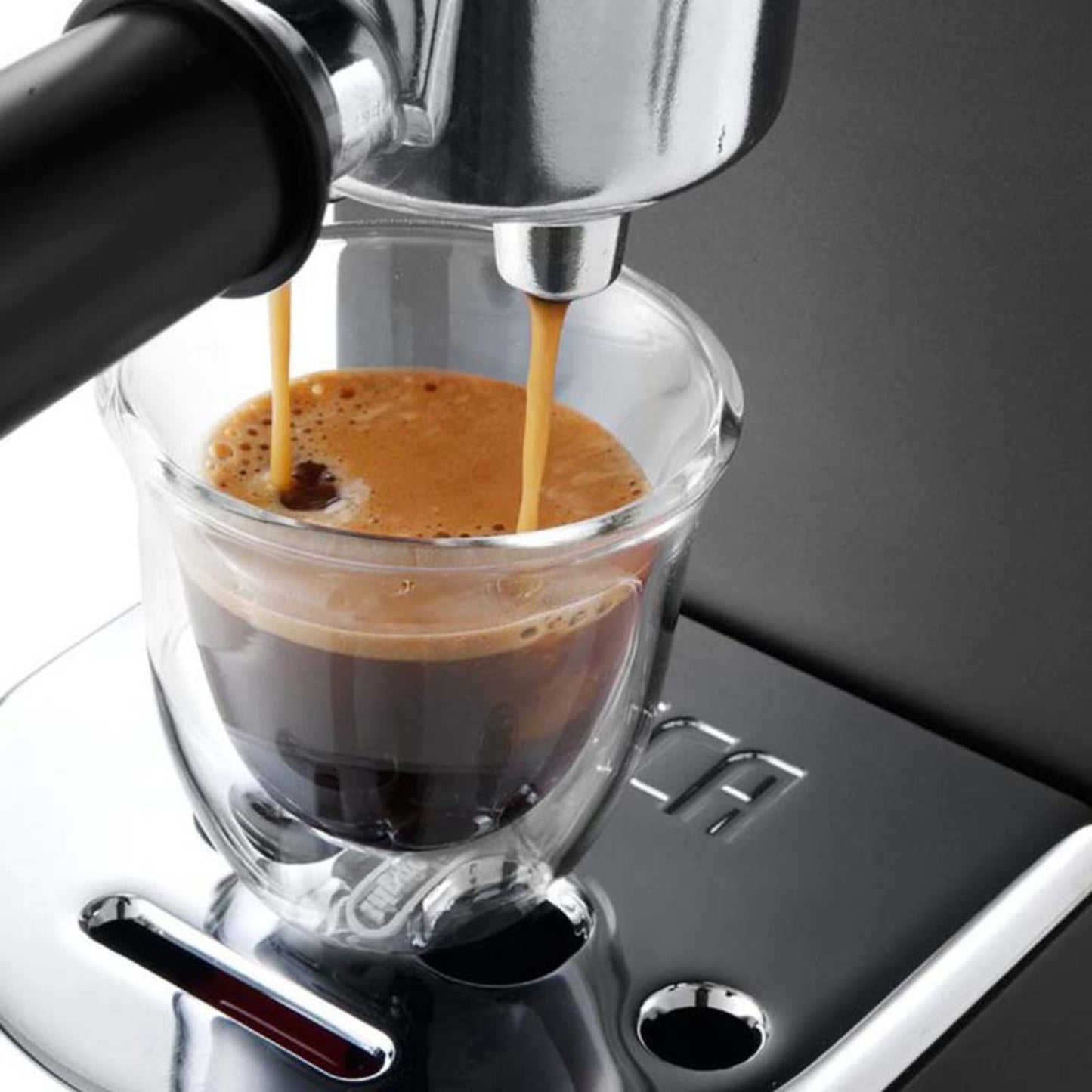 Delonghi Dedica Style Pump Espresso Coffee Machine - Black
